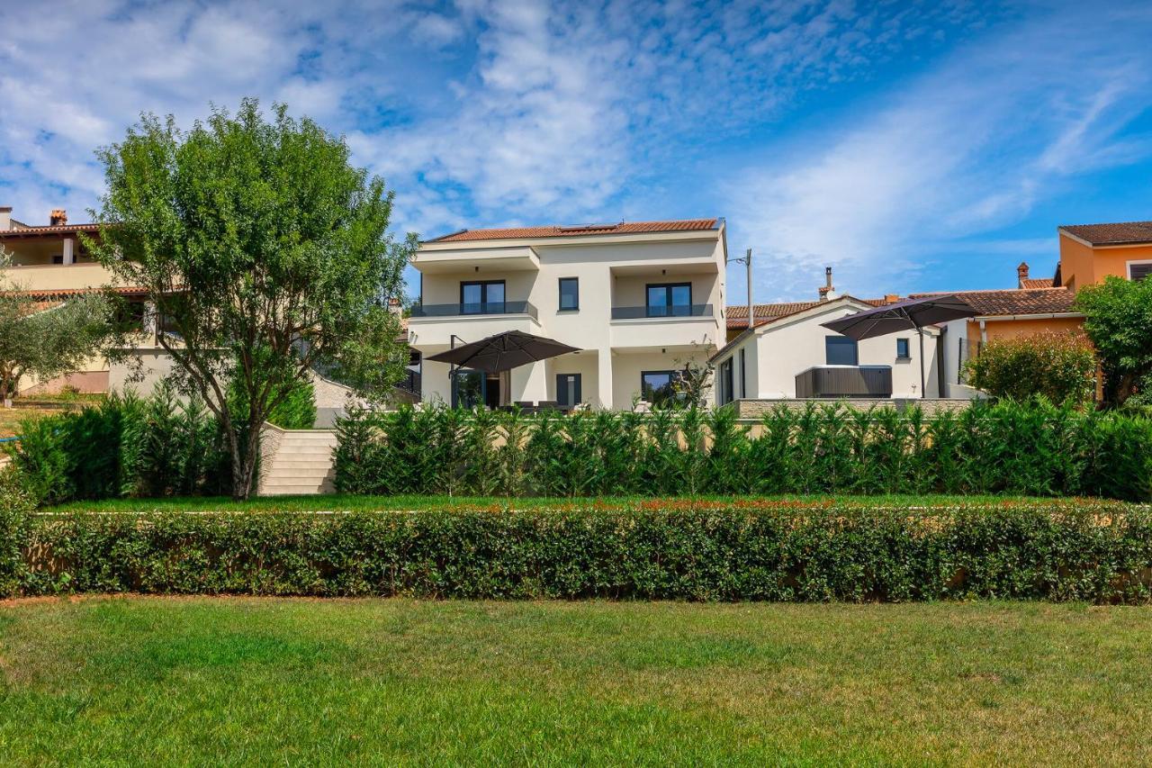 Villa Cascada Muntić Eksteriør billede